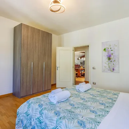 Apartment Little Near Ferrari's *